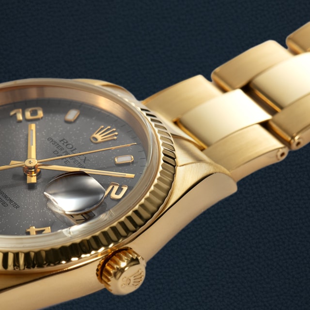 Rolex Oyster Perpetual Date 15238 Image 4